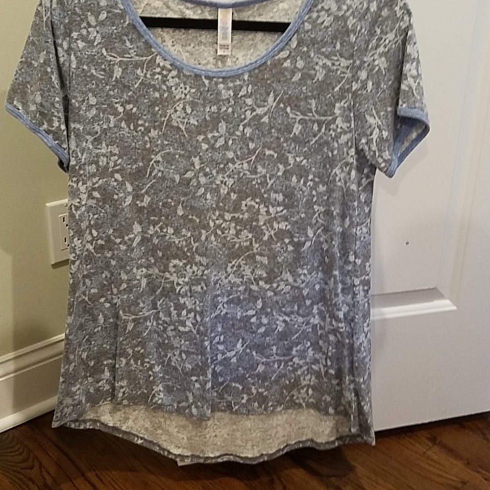 Lularoe Classic T